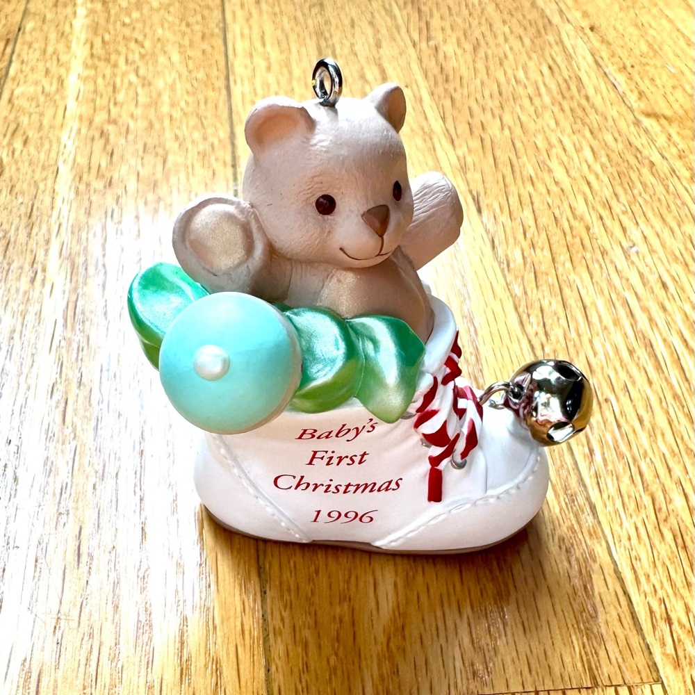 Hallmark Keepsake Ornament Baby’s First Christmas 1996 - Picture 3 of 7